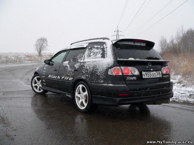 Toyota Caldina «BlackFire».