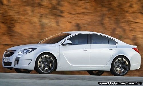 Opel привезет в Барселону "заряженную" Insignia OPC